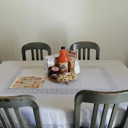 Monolocale/bilocale A Pochi Km Dal Mare Apartamento